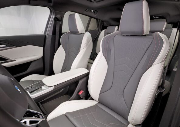 BMW iX2 xDrive30