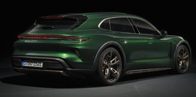 Porsche Taycan Cross Turismo