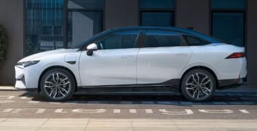 XPeng P5 Standard Range FWD