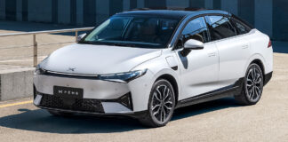 XPeng P5