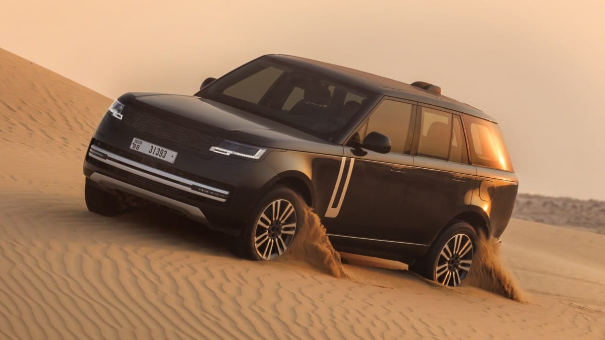 New Range Rover Electric been tested in the Arabian desert