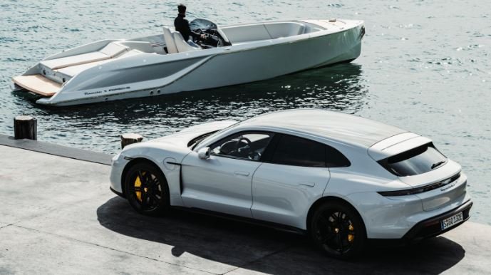 2025 Most Expensive Electric Boats Frauscher x Porsche 850 Fantom Air