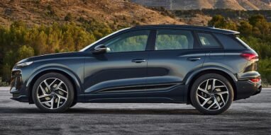 Audi Q6 e-tron side