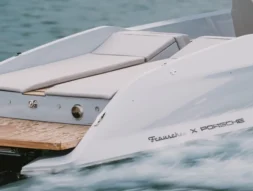 Frauscher x Porsche 850 Fantom Air