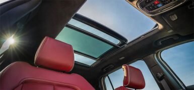 Jeep Wagoneer S roof