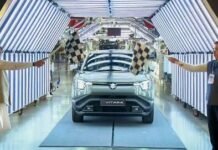 PM Modi Flags Off Maruti Suzuki e Vitara EV Export to 100 Countries