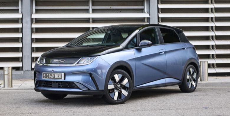 2025 Best Budget EVs Under $35,000 with Long Range 2025 Best Budget EVs Under $35,000 with Long Range