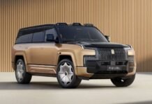 2025 Most Powerful Electric SUVs: Unleashing Extreme Performance Yangwang U8L: BYD’s Ultra-Luxury Six-Seat SUV Lauched