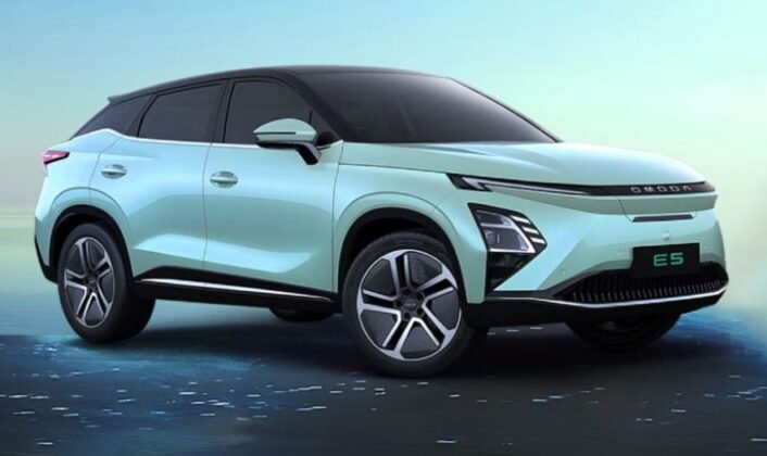 OMODA E5