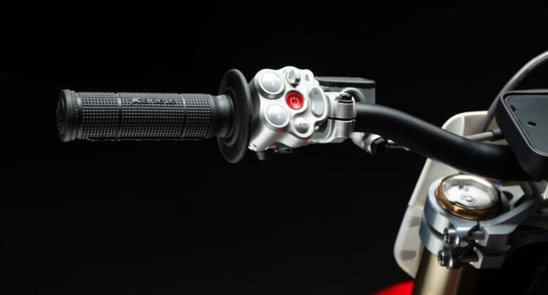 Stark’s EV Supermoto is Here Uses Car Chargers and Delivers 80HP Power