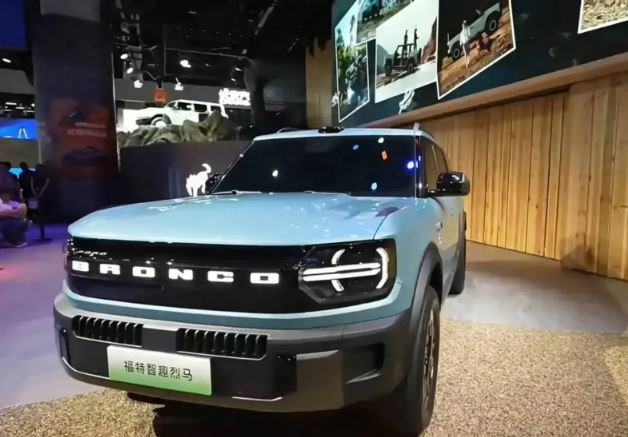 Ford Bronco Electric SUV Debuts: Pre-Orders, Range, Specs, and Features