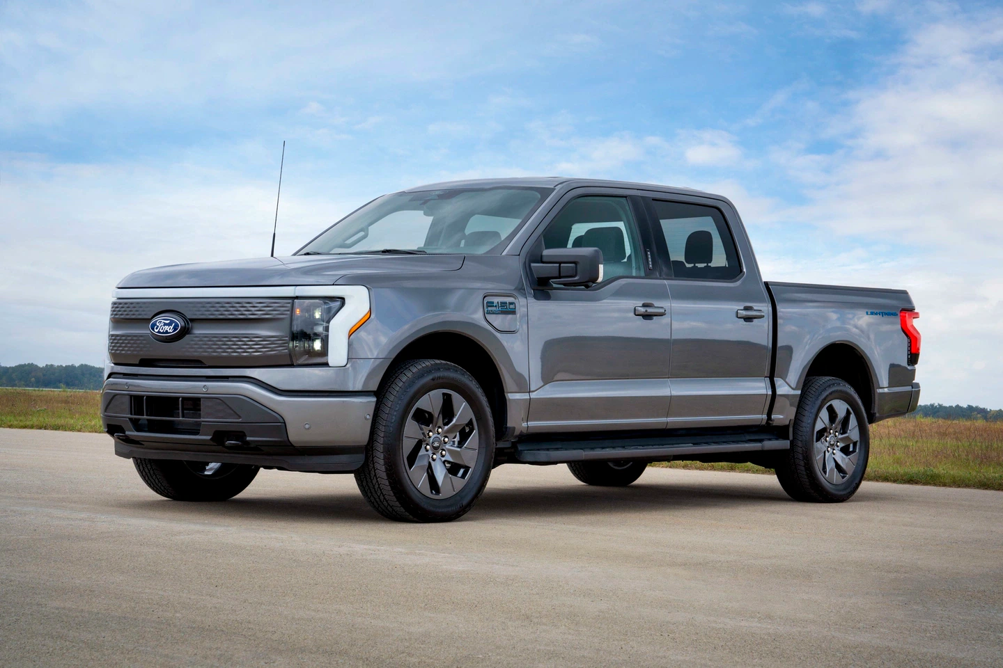 2025 Ford Top Electric Vehicles: Full Guide Ford F-150 Lightning
