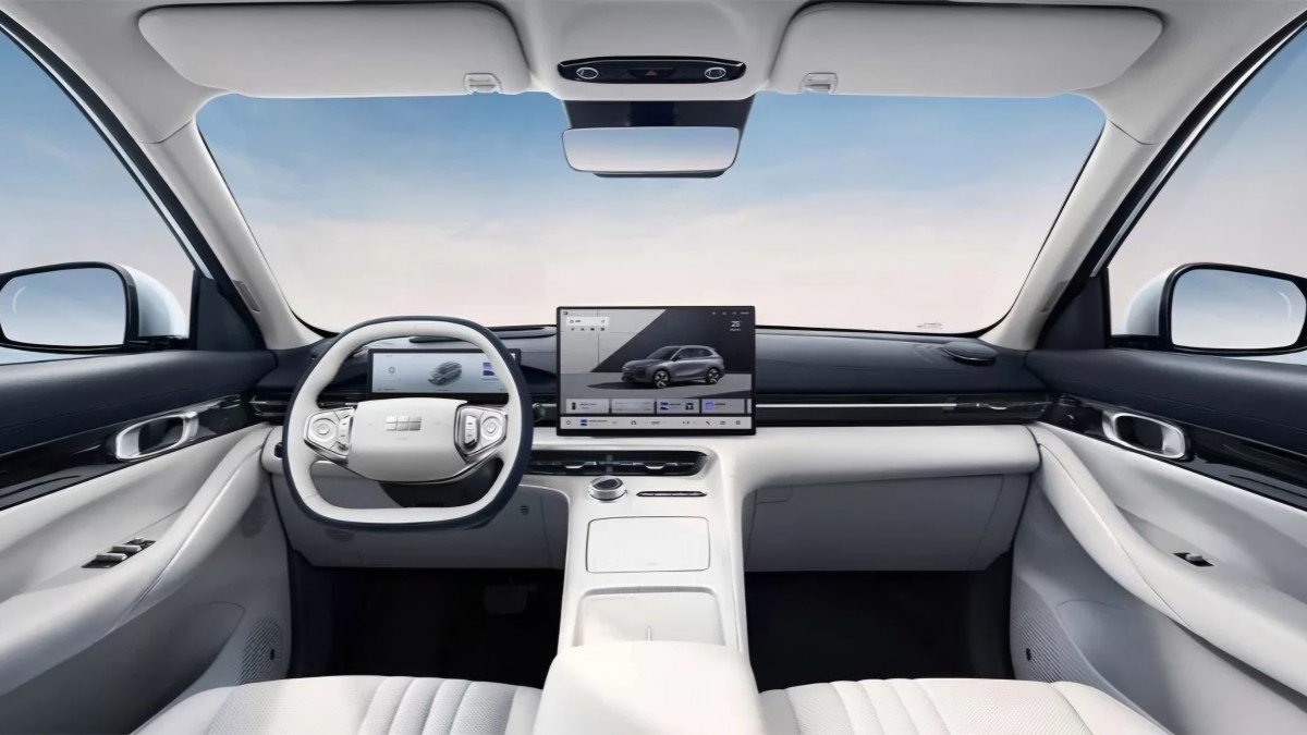 Geely Galaxy E5: Global Budget Electric SUV Debuts With New Battery Tech and Up to 329-Mile Range