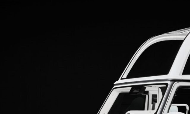 Pope Francis’ New Electric Mercedes-Benz G-Class Popemobile cropped-Custom-Electric-Mercedes-Benz-G-Class-Popemobile-1.jpg