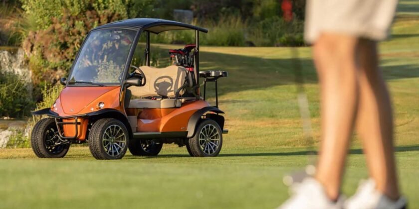 GARIA GOLF CAR
