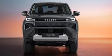 Toyota Hilux BEV