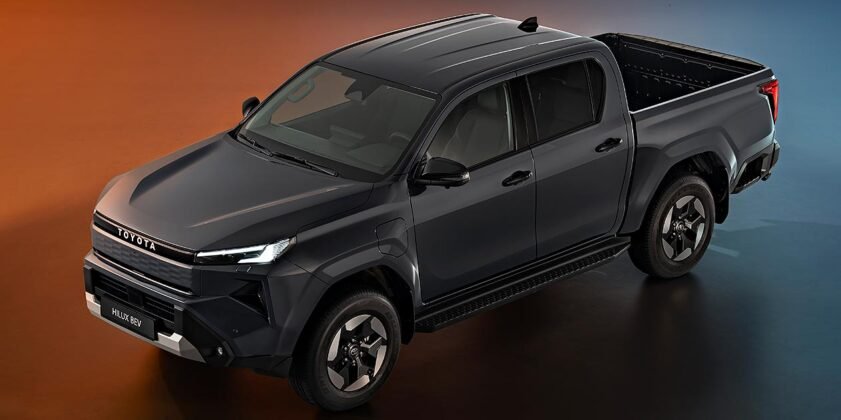 Toyota Hilux BEV