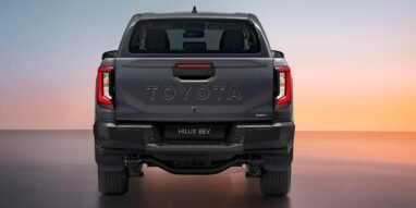 Toyota Hilux BEV