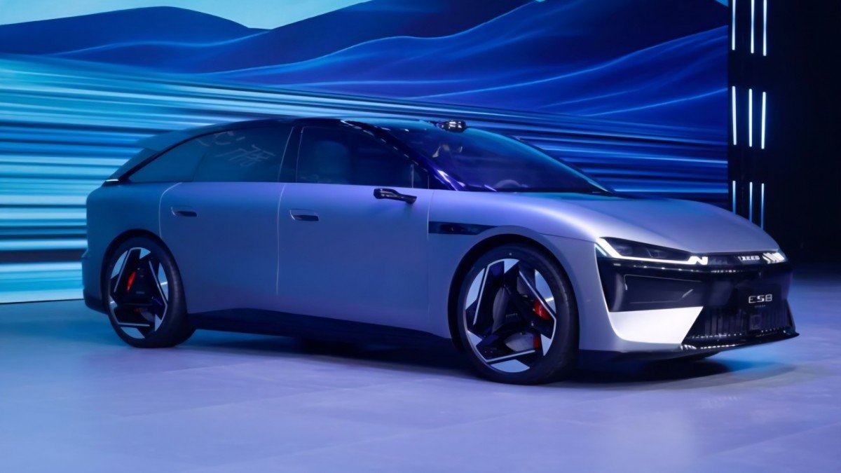 Chery Unveils Exeed ES7 GT, ES8, ET8, and ET9 Electric Cars With Fast Charging and Advanced Tech