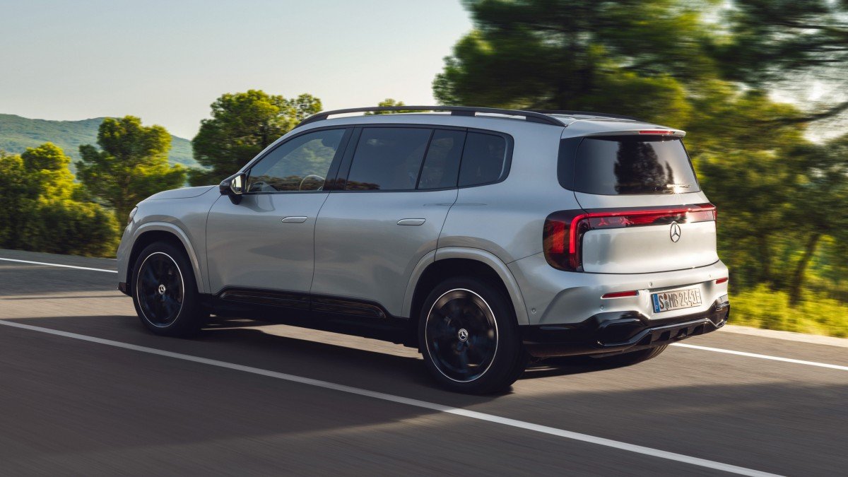 7 Key Features of the Mercedes-Benz GLB That Make It a Must-Have Electric SUV