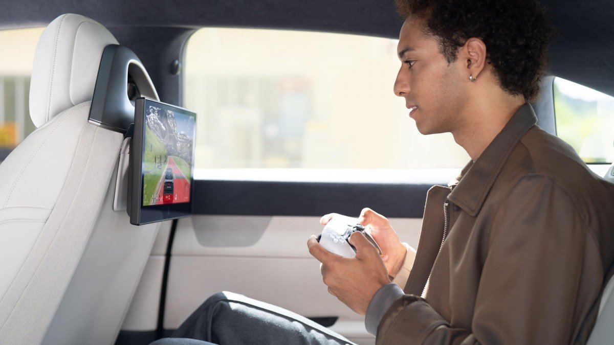 Sony and Honda Afeela Becomes First Car With PlayStation Remote Play Sony and Honda Afeela Becomes First Car With PlayStation Remote Play