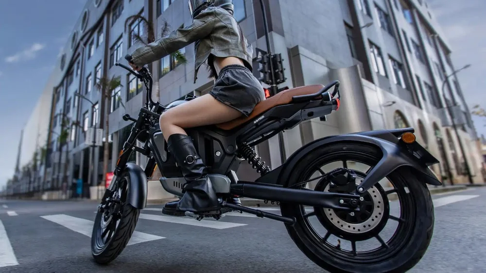 Tromox M05 Electric Latte Review: Cute, Chic, and Surprisingly Smart Tromox M05 Electric Latte Review: Cute, Chic, and Surprisingly Smart