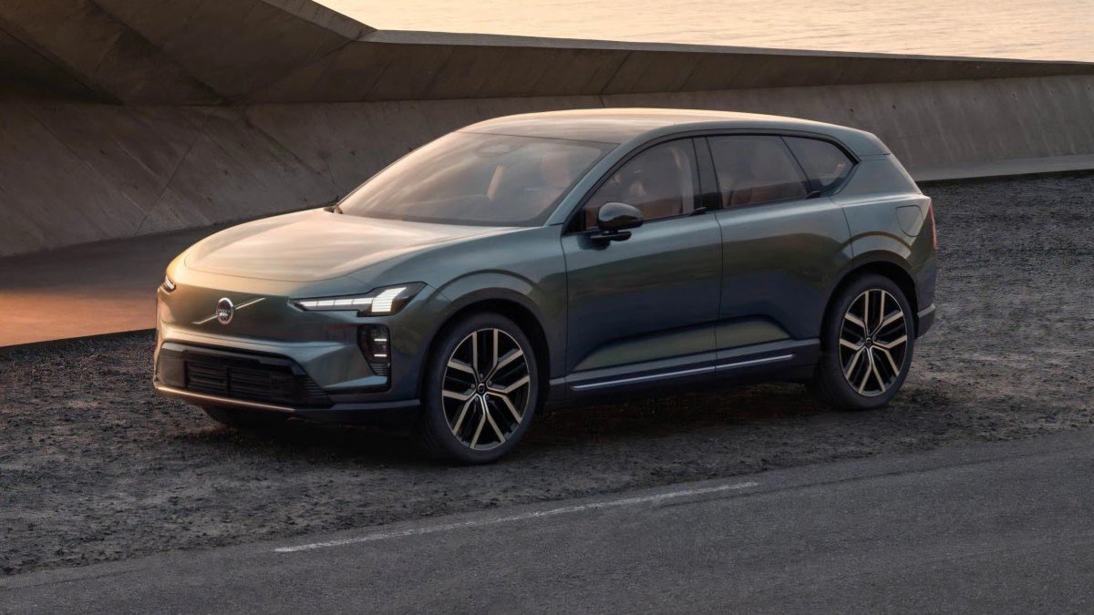 2027 Volvo EX60 Revealed With 400-Mile EPA Range, 400 kW Charging, and Cross Country Variant