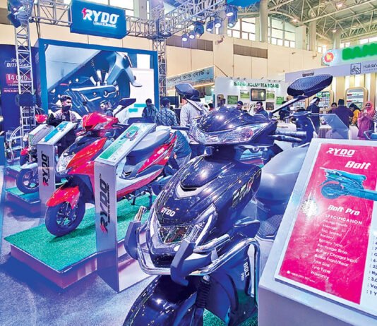 RFL Debuts RYDO Electric Scooters at Dhaka Trade Fair From Tk 49,000 RFL Debuts RYDO Electric Scooters at Dhaka Trade Fair
