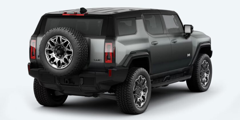 GMC Hummer EV SUV 2026