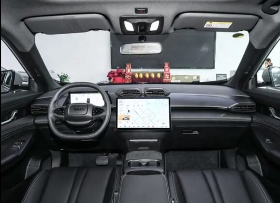 Dongfeng Aeolus L7 EV