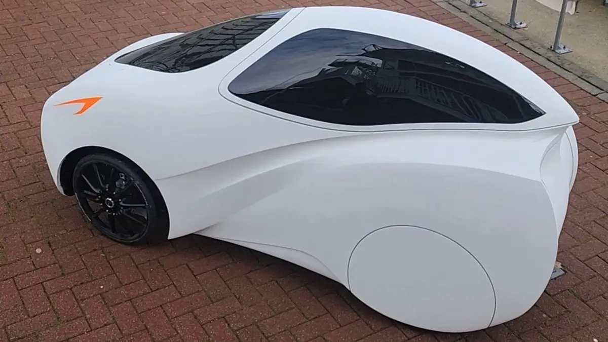 Elecy Four-Wheel Pedal EV Targets 23-Country Ride Elecy Four-Wheel Pedal EV Targets 23-Country Ride