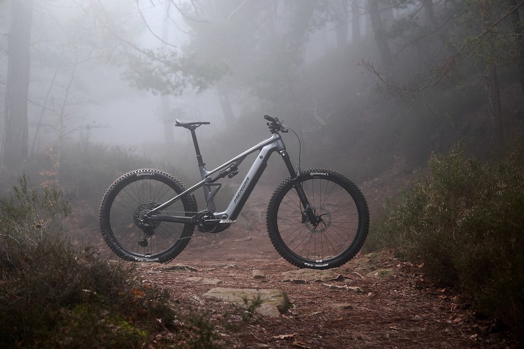 MERIDA ETMO: Affordable Bosch e-MTB With 800 Wh Option MERIDA ETMO: Affordable Bosch e-MTB With 800 Wh Option