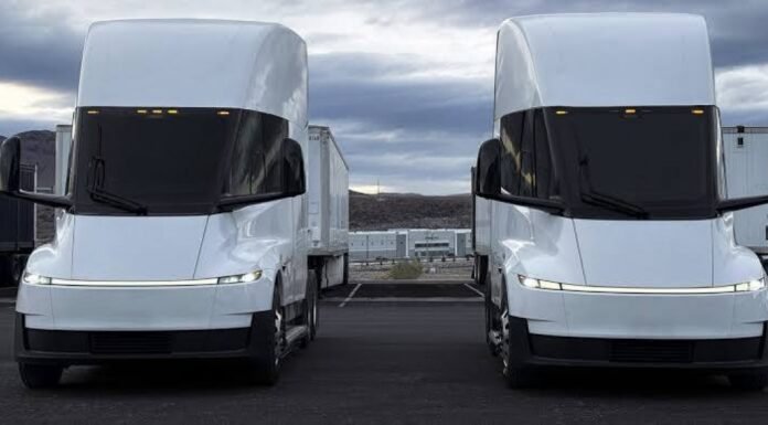 Tesla Semi Specs, Charging, Range, and New Pricing Tesla Semi Specs, Charging, Range, and New Pricing