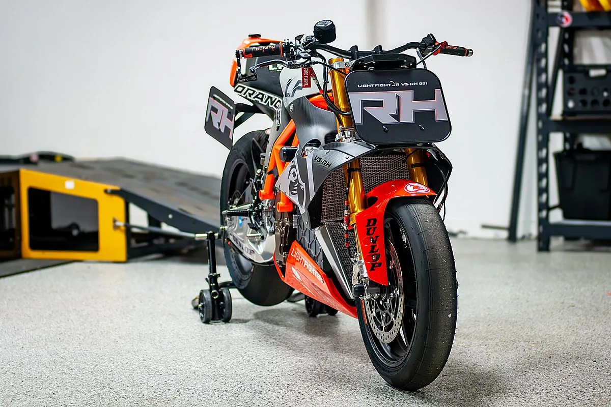 Lightfighter Takes Electric Motorcycles to MotoAmerica Racing