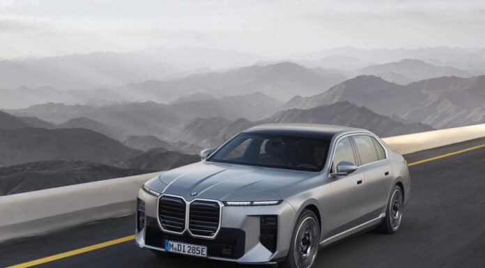 2027 BMW 7 Series and i7 Get Neue Klasse Tech, 680 HP, and 350+ Mile Range — Here’s What’s New 2027 BMW 7 Series and i7 Get Neue Klasse Tech, 680 HP, and 350+ Mile Range — Here's What's New