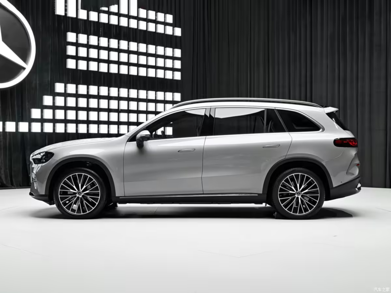 Mercedes-Benz GLC L EV Debuts at Beijing 2026: 800V Fast Charging, 700km Range, and a 39-Inch Screen