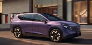 Dongfeng Nissan NX8 Launches in China: BEV and EREV from $23,300, Up to 901 Miles Total Range Dongfeng Nissan NX8 Launches in China: BEV and EREV from $23,300, Up to 901 Miles Total Range