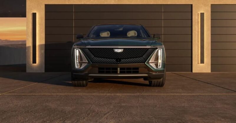 Cadillac LYRIQ 2027