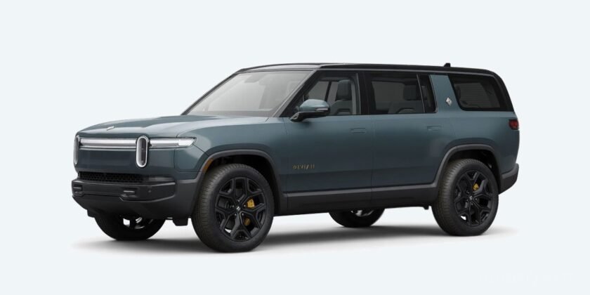 Rivian R1S 2026