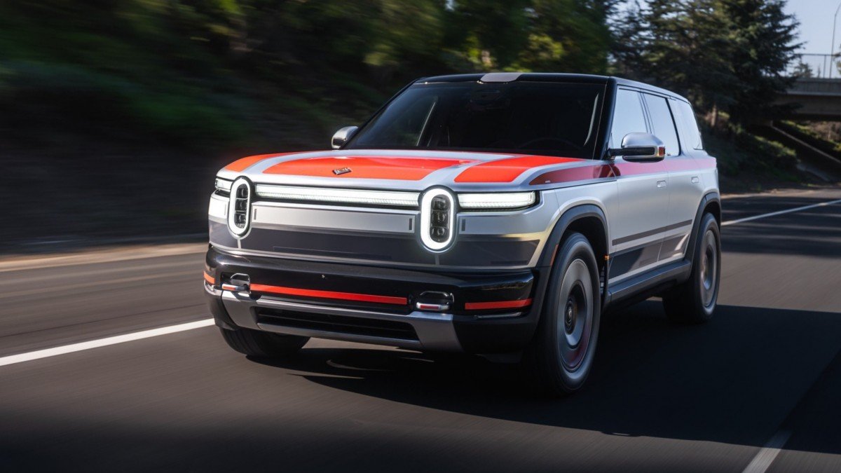 Rivian R2 vs. Volvo EX30: Which Affordable EV Wins in 2026? Rivian R2 vs. Volvo EX30: Which Affordable EV Wins in 2026? - EV Car Latest