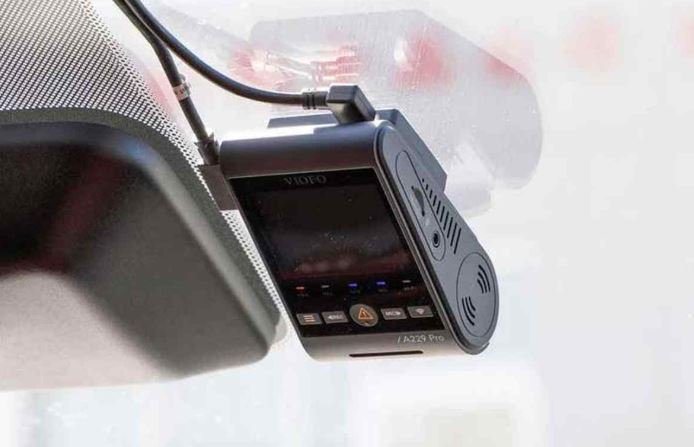 Best Dash Cam for Tesla Model Y and Model 3 (2026) - EV Car Latest