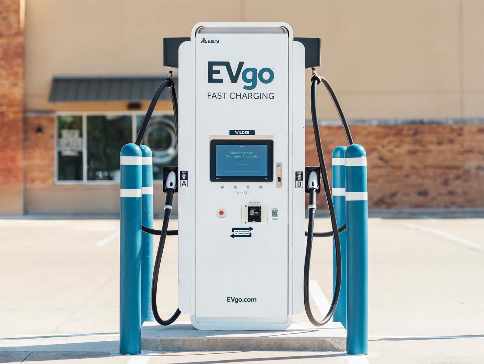 Fast Charging Networks Compared (2026 Guide) - EV Car Latest