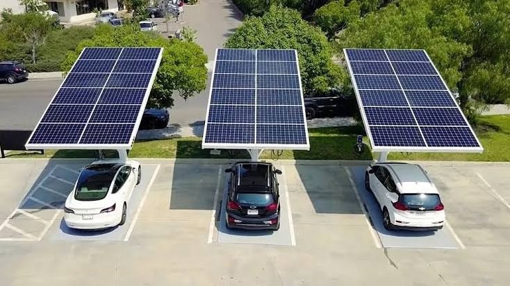 Solar Panels + EV in 2026: Worth It? Real Numbers