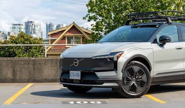 Can You Drive Cross-Country in an EV in 2026? We Mapped the Route