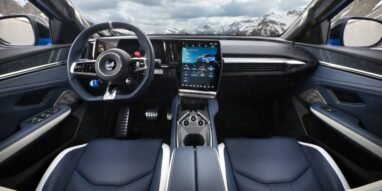 Alpine A390 inside