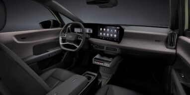 Audi A2 e-tron inside