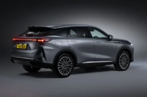 Omoda 9 rear