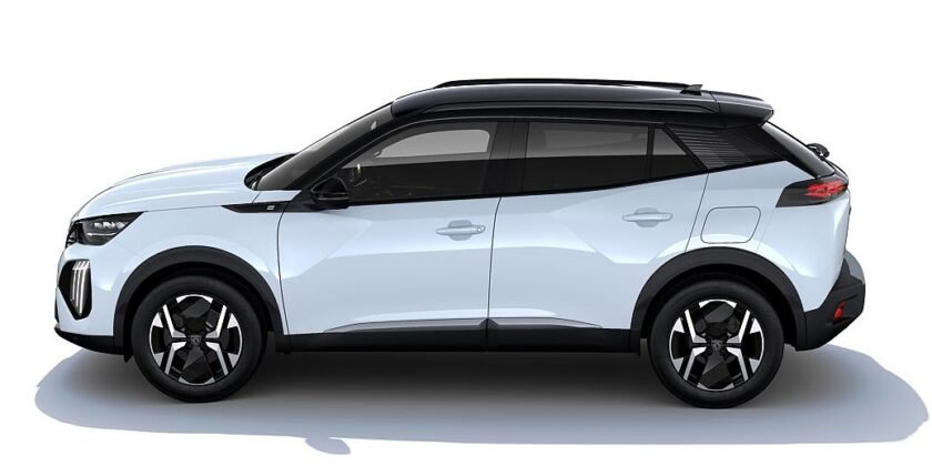 Peugeot e-2008 SUV side