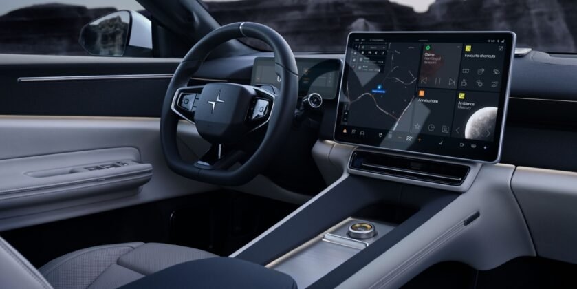 Polestar 4 SUV dashboard