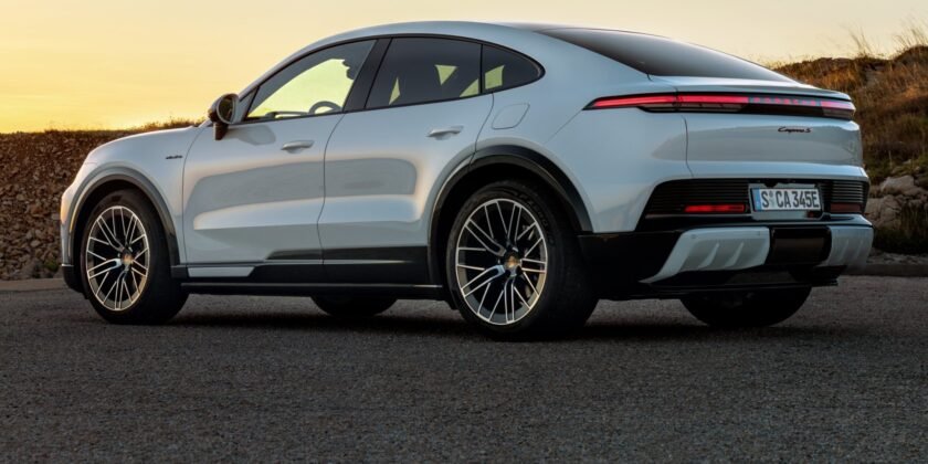 Porsche Cayenne Coupe Electric rear